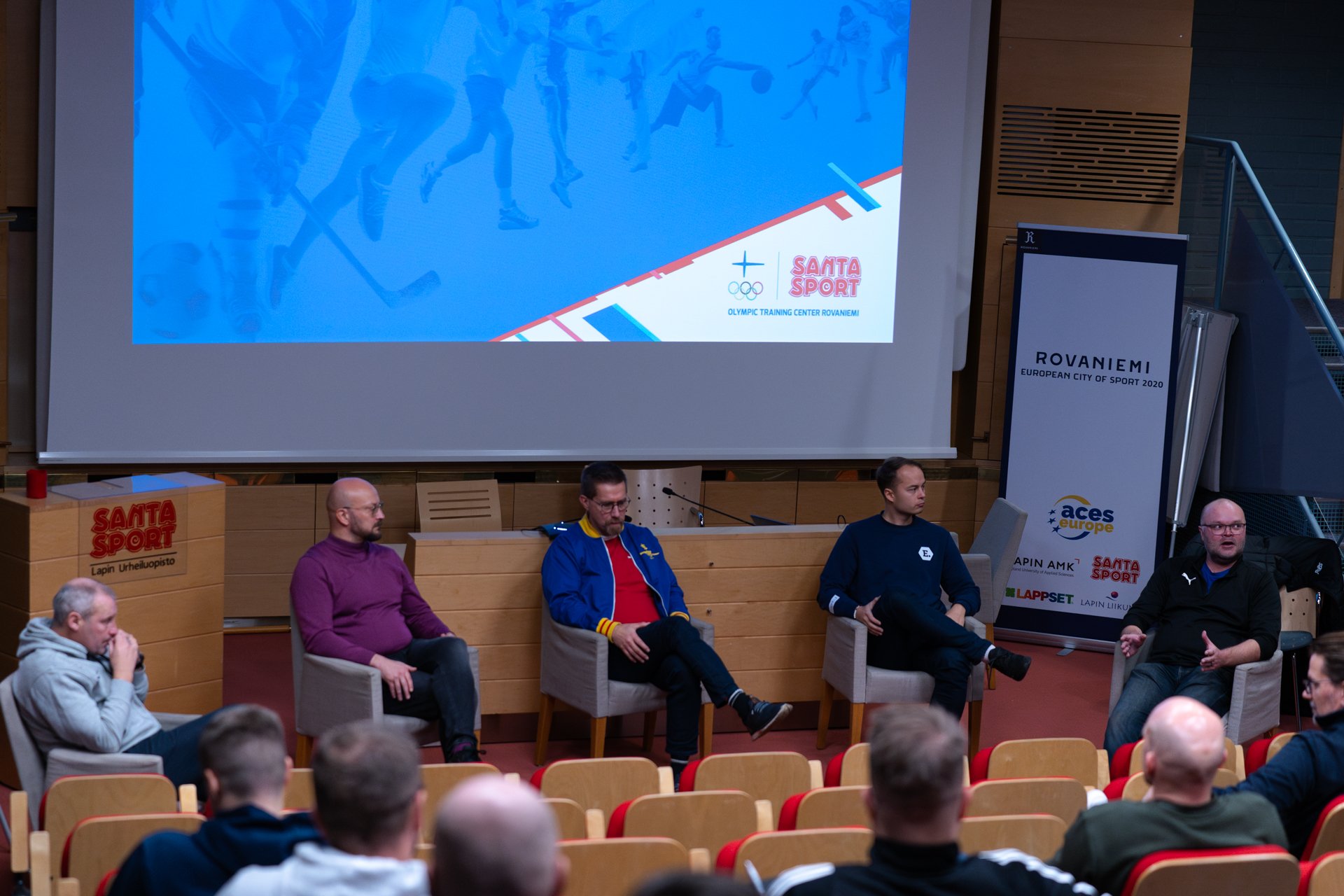 Kehityspäivien paneelikeskustelijat