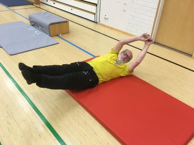 Kehonhallintaa voimistellen senioreille 60+ -vuotiaille